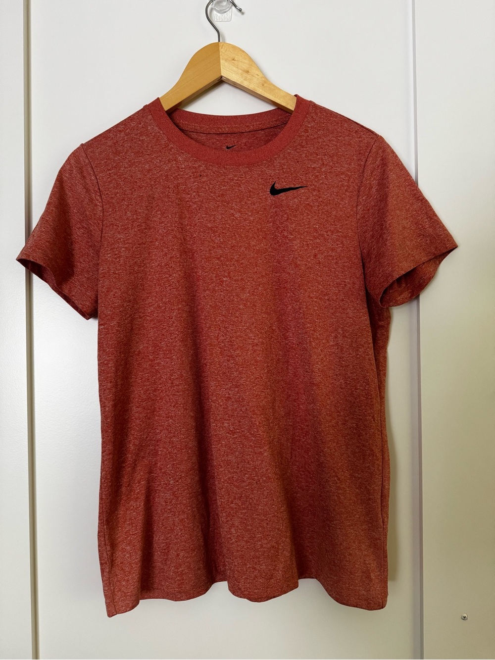 Nike Dri-FIT Heathered Orange Athletic Tee Large